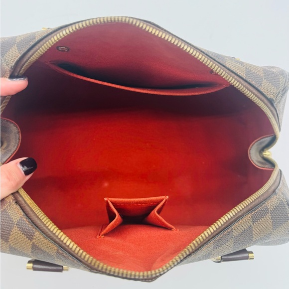 Louis Vuitton Ribera Handbag - Picture 7 of 7